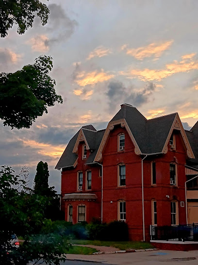 Phoenix House Dorchester Center facility photo