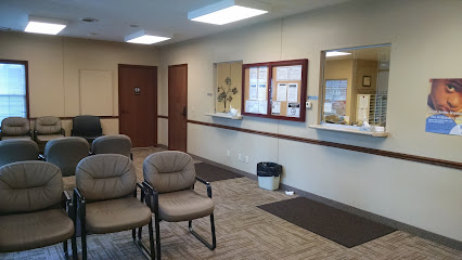 Valley Oaks Health facility photo